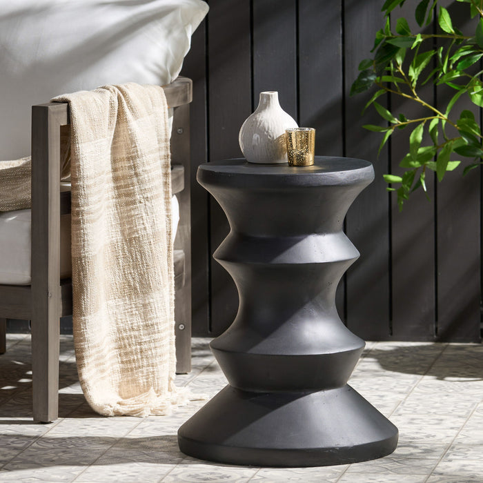 Side Table Modern Concrete Accent Piece - Black