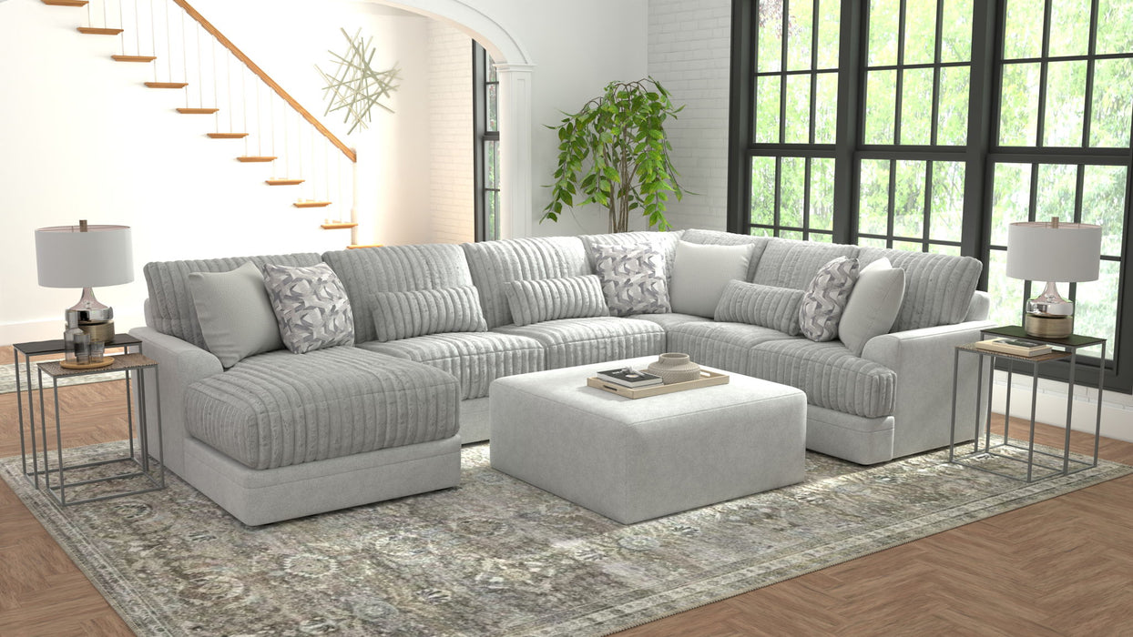 Titan - Sectional With Comfort Coil Seating, Cocktail Ottoman And Accent Pillows Included
