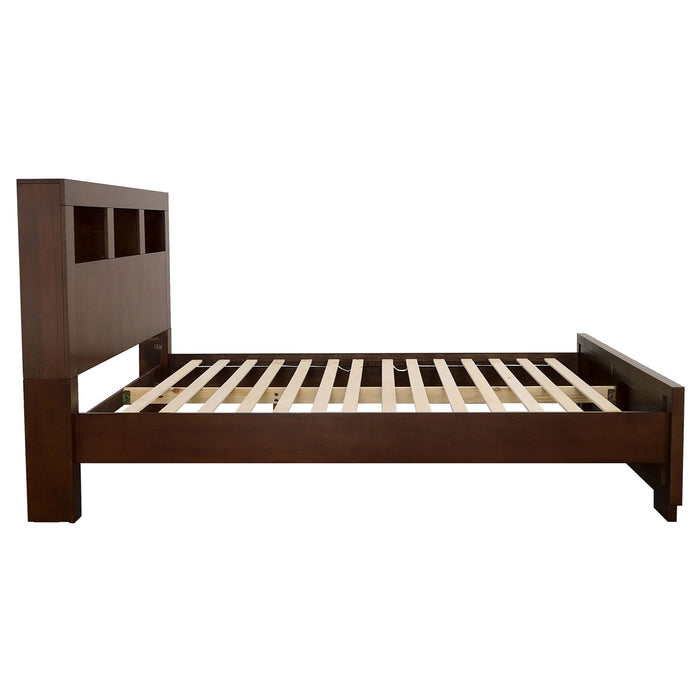 Polk - 5 Piece Queen Bedroom Set - Cappuccino