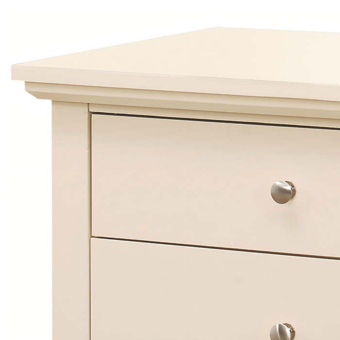 Hammond - 3 Drawer Nightstand