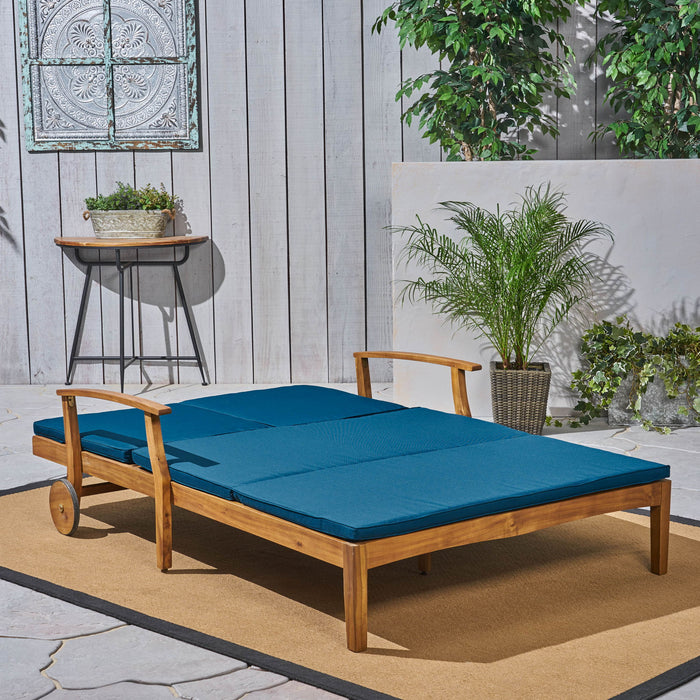 Etherealize - Outdoor Adjustable Double Chaise Lounge With Water Resistant Cushions
