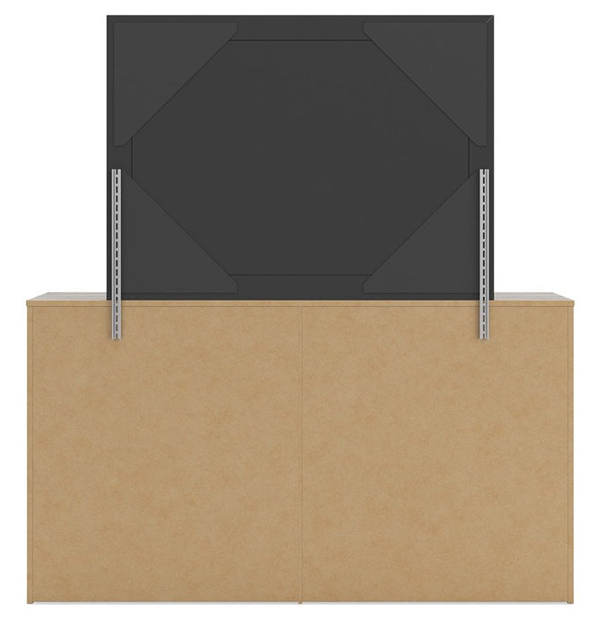 Broachmyn - Panel Bedroom Set