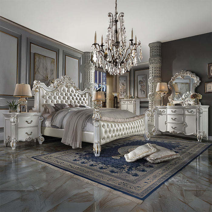 Vendome - Nightstand