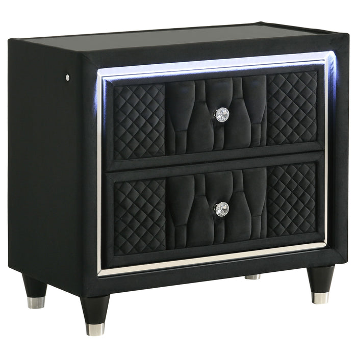 Lorient 5-piece Queen Bedroom Set Black