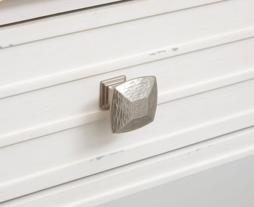 Echo Isles - Rectangular Table