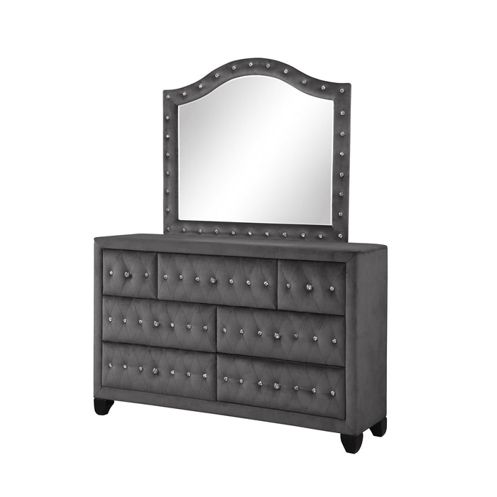Sophia - 7 Drawer Dresser