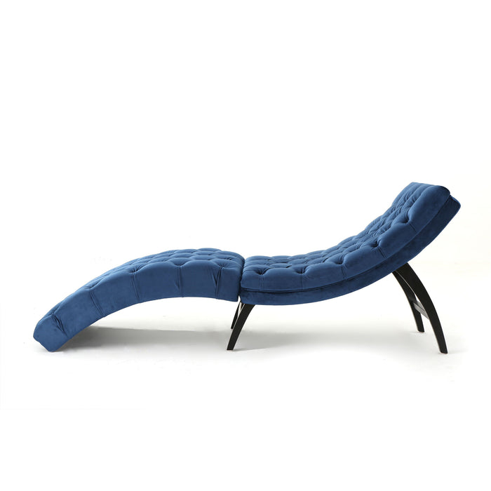 Elegant Tufted Chaise Lounge With Curved Design