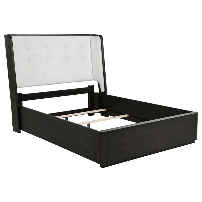 Leandro 4-piece Queen Bedroom Set Burnished Black