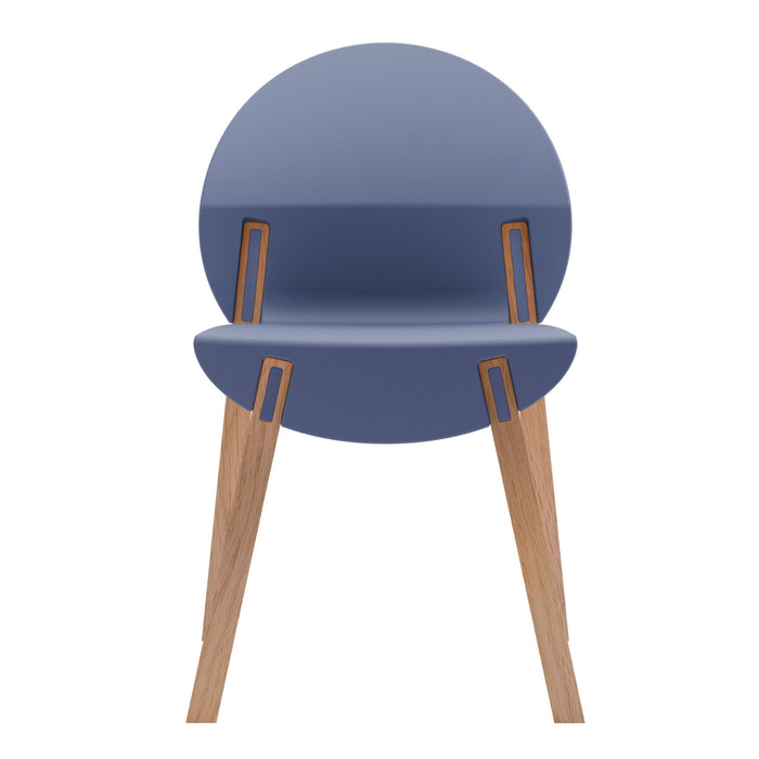 4 Piece Set Of Single Chairs With A Design Combining Modern And Traditional Elements