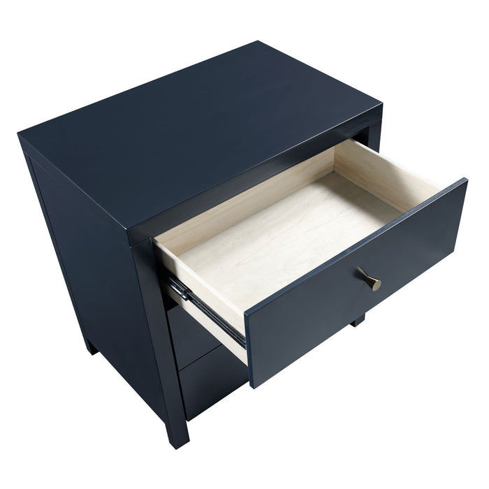 Nevarre - 3 Drawer Nightstand