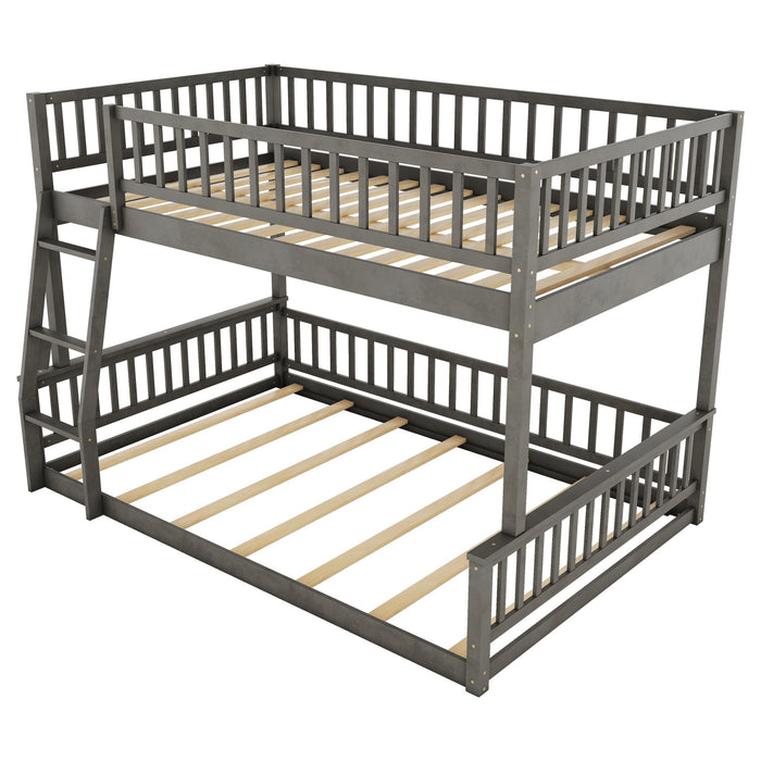 Bunk Bed With Ladder And Guardrails