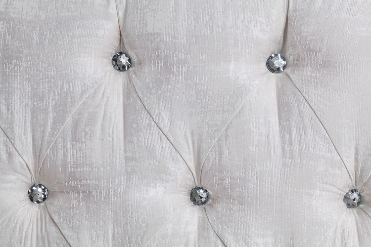 Nurmive - Sofa With 7 Pillows - Beige Fabric