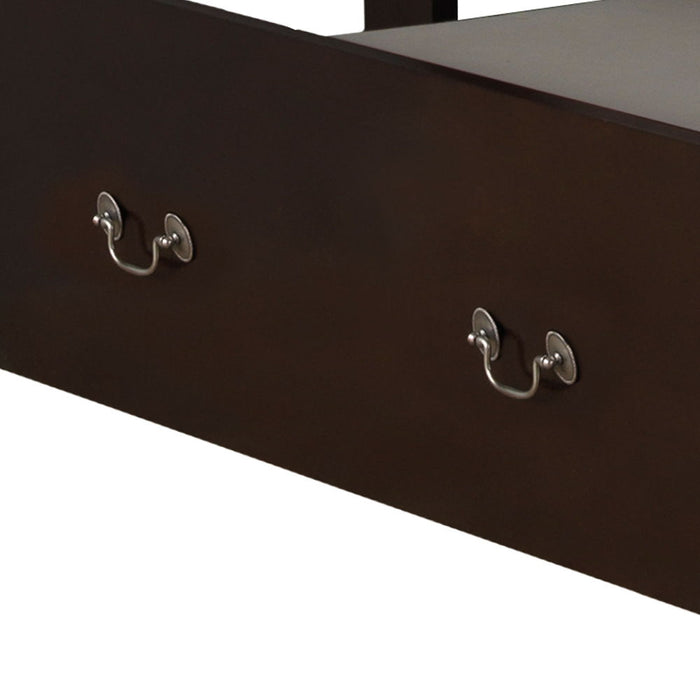 Elegant Trundle Bed With Timeless Charm