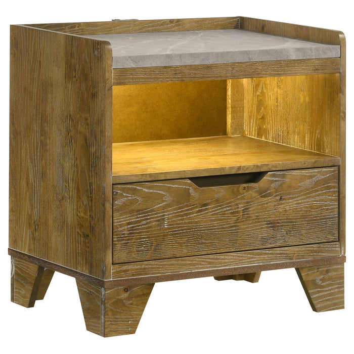 Henderson 5-piece Eastern King Bedroom Set Medium Oak