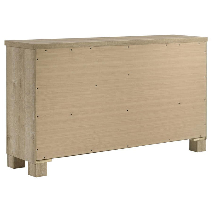 Oakglen - 6-Drawer Bedroom Dresser