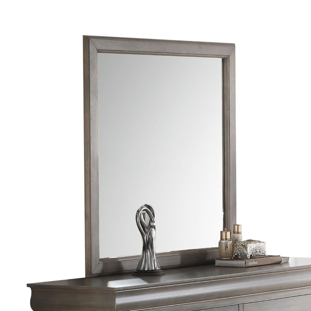 Bedroom > Dresser & Mirror