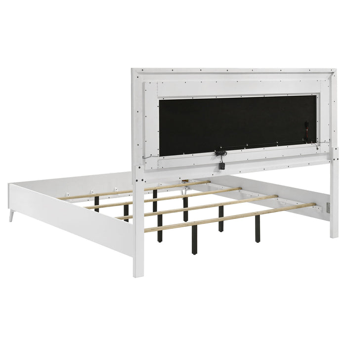 Cassia 4-piece Eastern King LED Bedroom Set White High Gloss
