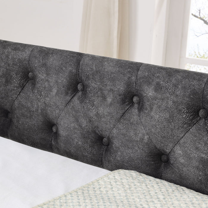 Upholstered Daybed With USB Charging & Pull Out Bed