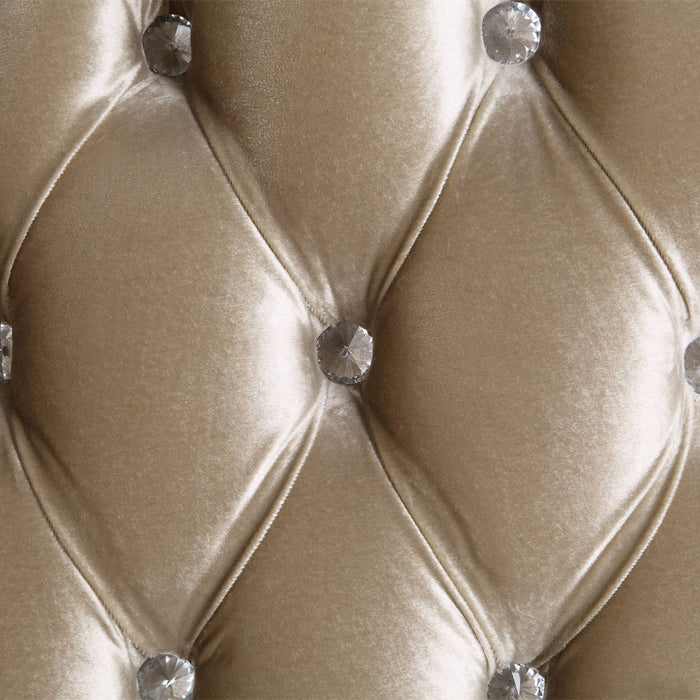 Vanaheim - Chair With Pillow - Fabric & Antique White