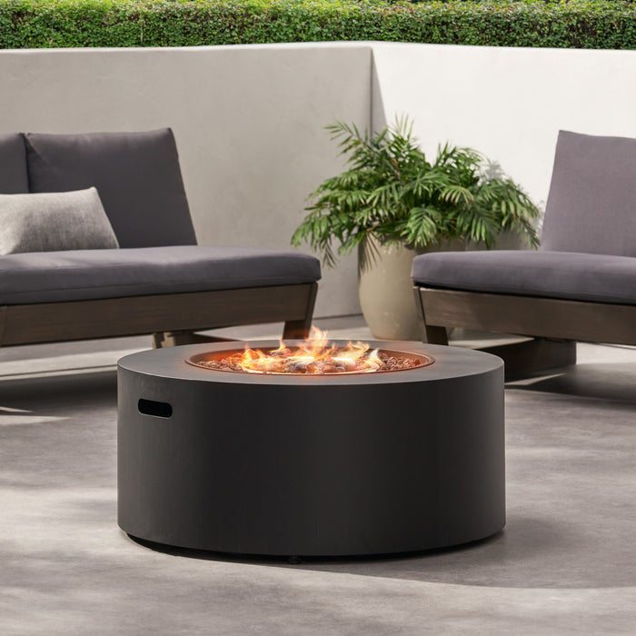 Round Iron Fire Pit With 40,000 Btu