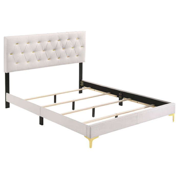 James - Bedroom Set
