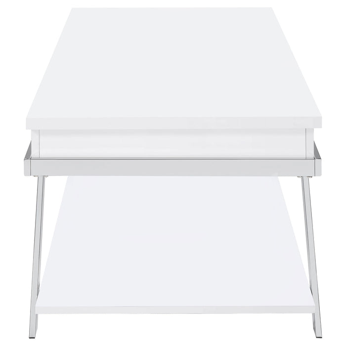 Briana - Table