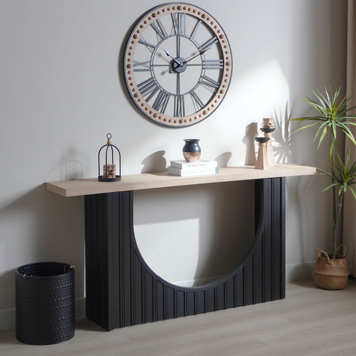 Arch Fluted Table
