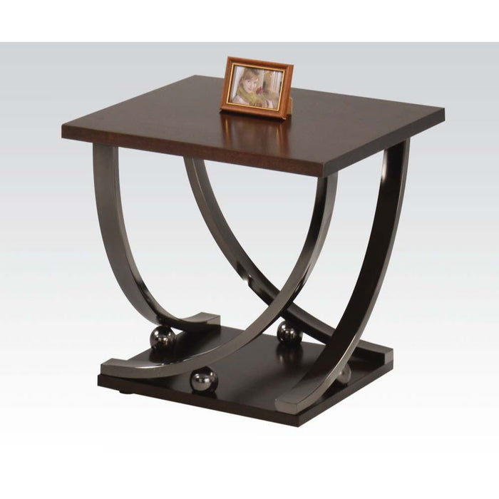 Isiah - Table