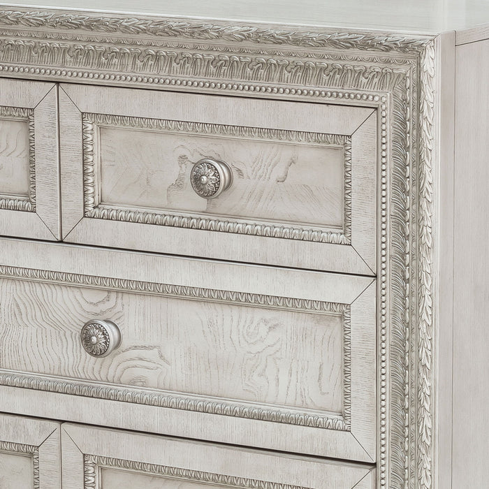 Camila - 8 Drawer Dresser - Creamy White