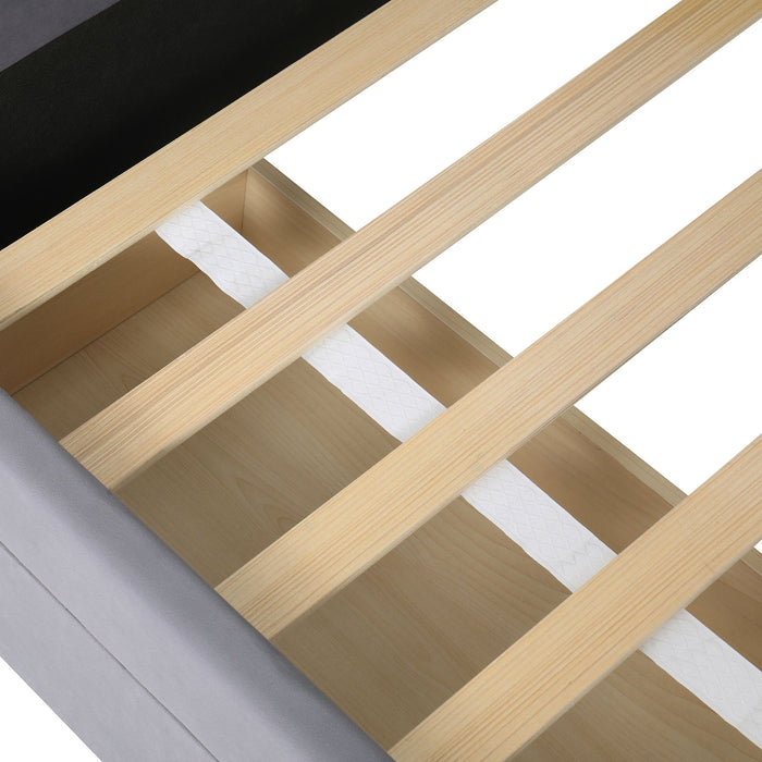 Luxurious Upholstered Platform Bed With Storage Drawers