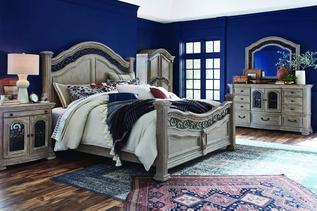 Marisol - Bachelor Chest - Fawn