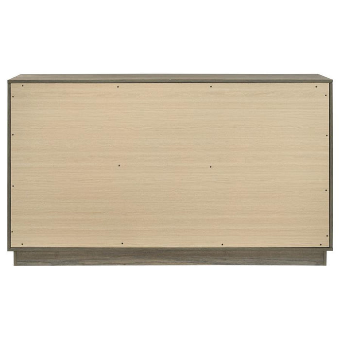 Fenwick - 9-Drawer Dresser
