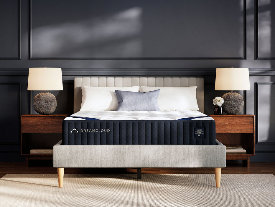 DreamCloud Classic Hybrid - Mattress
