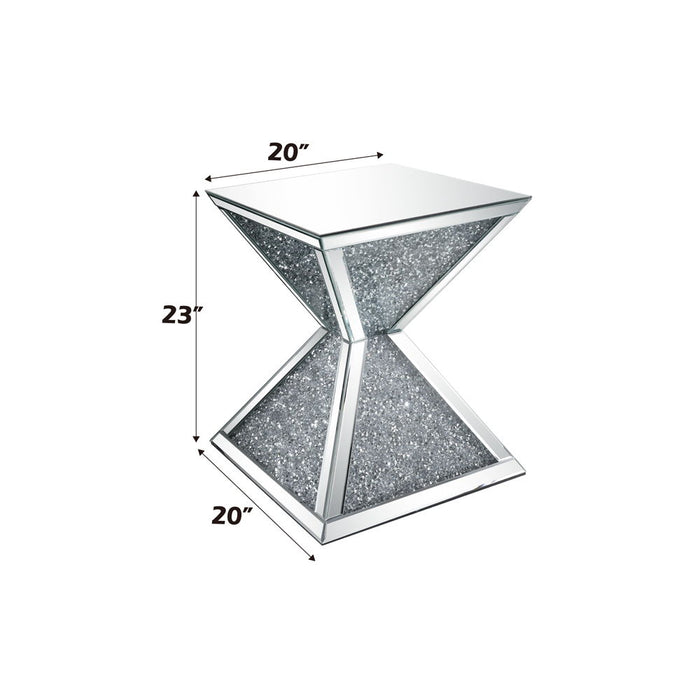 Noralie - End Table With Faux Diamonds - Mirrored
