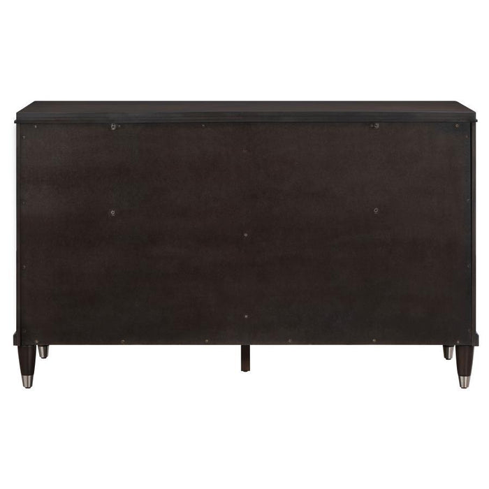 Emberlyn - 6-Drawer Dresser