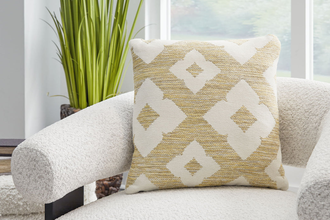 Brockner Next-Gen Nuvella - Indoor/Outdoor Pillow (Set of 4) - Brown / Yellow