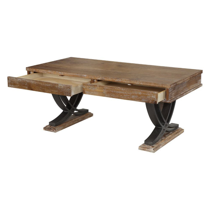 Pellio - Table
