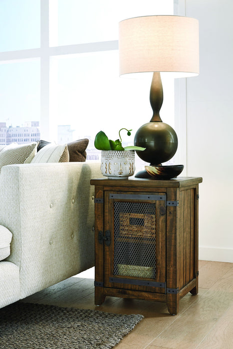 Chesterfield - Chairside End Table - Farmhouse Timber