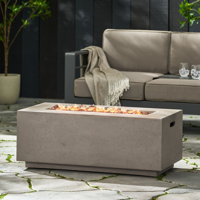 Contemporary Outdoor 40,000 Btu Propane Fire Pit