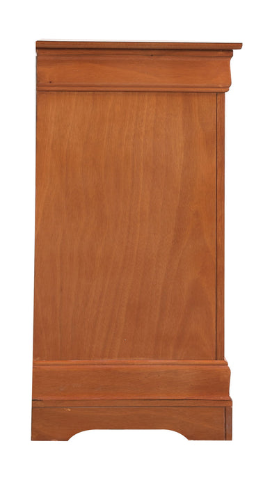 Elegant Traditional Storage Dresser