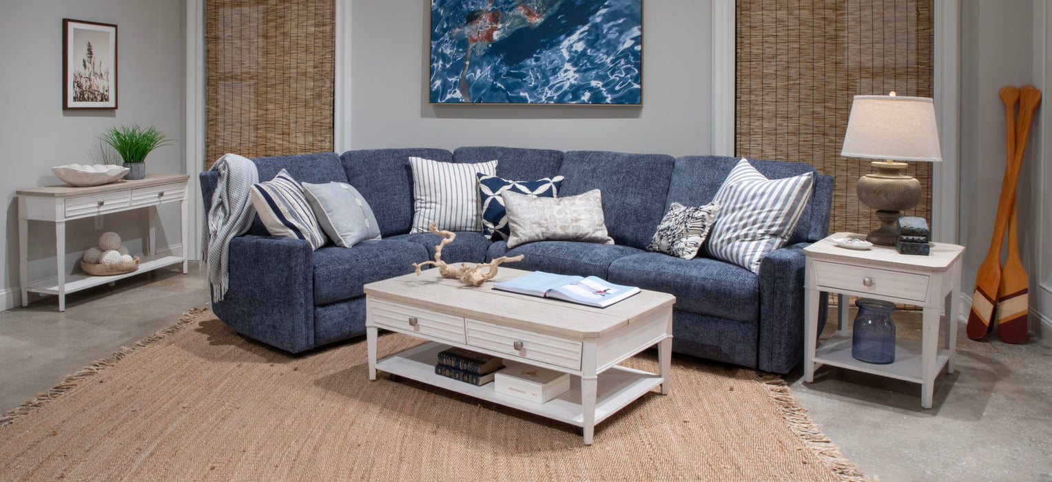 Echo Isles - Lift Top Storage Cocktail Table With Casters - Sea Pearl And Driftwood