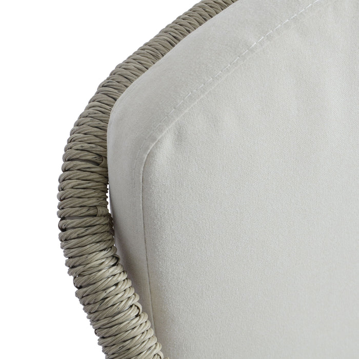 Modern Outdoor Dining Set With Expandable Acacia Wood Table