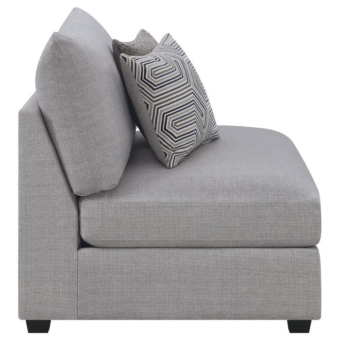 Austin - Chair With Pillows