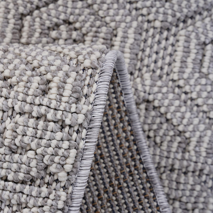 Guros - 6' X 9' Geometric Indoor / Outdoor Area Rug - White