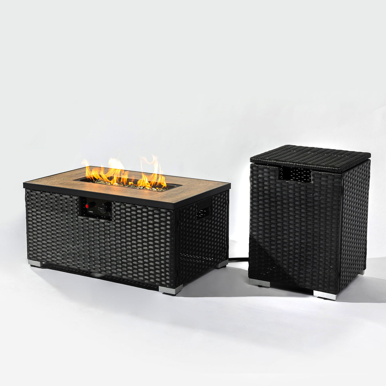 Fire Pits & Tables