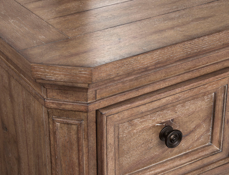 Adler Court - Drawer Dresser
