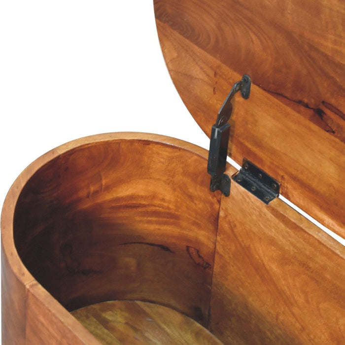 Rounded Lid Up Blanket Box
