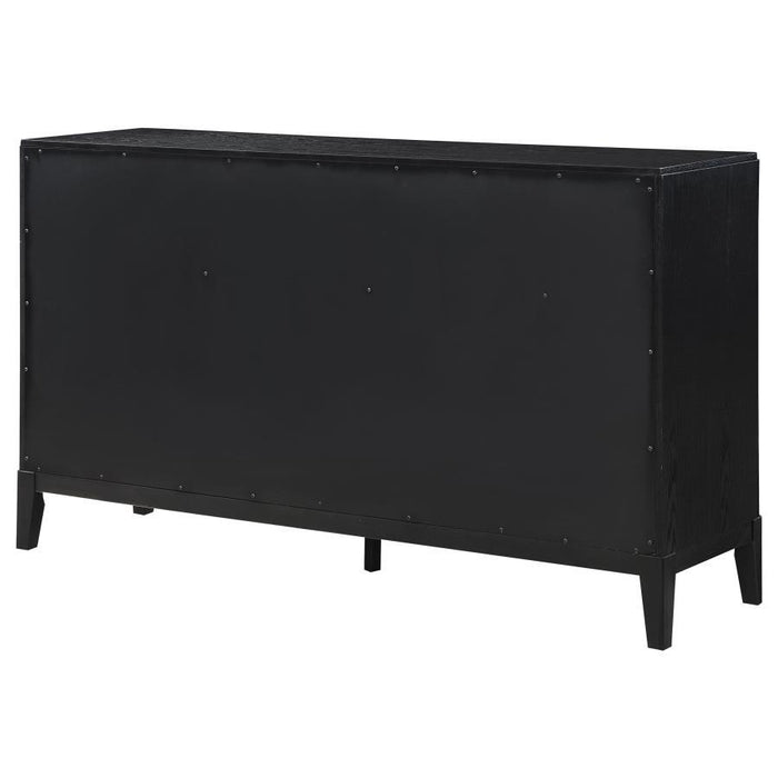 Brookmead - 8-Drawer Dresser
