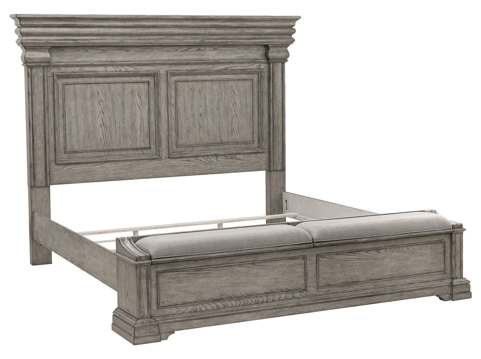 Madison Ridge - Panel Bed With Blanket Chest Footboard