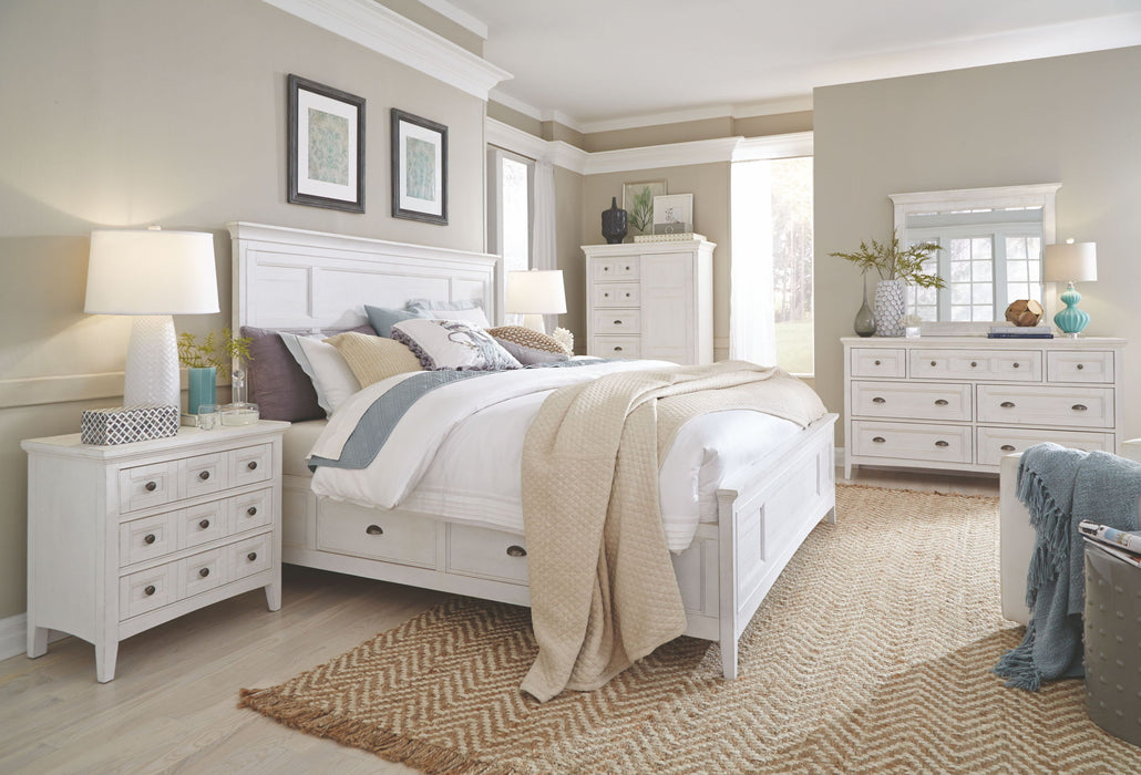Heron Cove - Relaxed Traditional Chalk White Three Drawer Nightstand - Chalk White